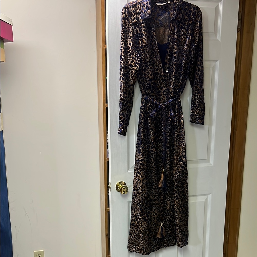 Soft Surroundings Brown and Navy blue Long Sleeve Leopard Print Maxi Dress.New.